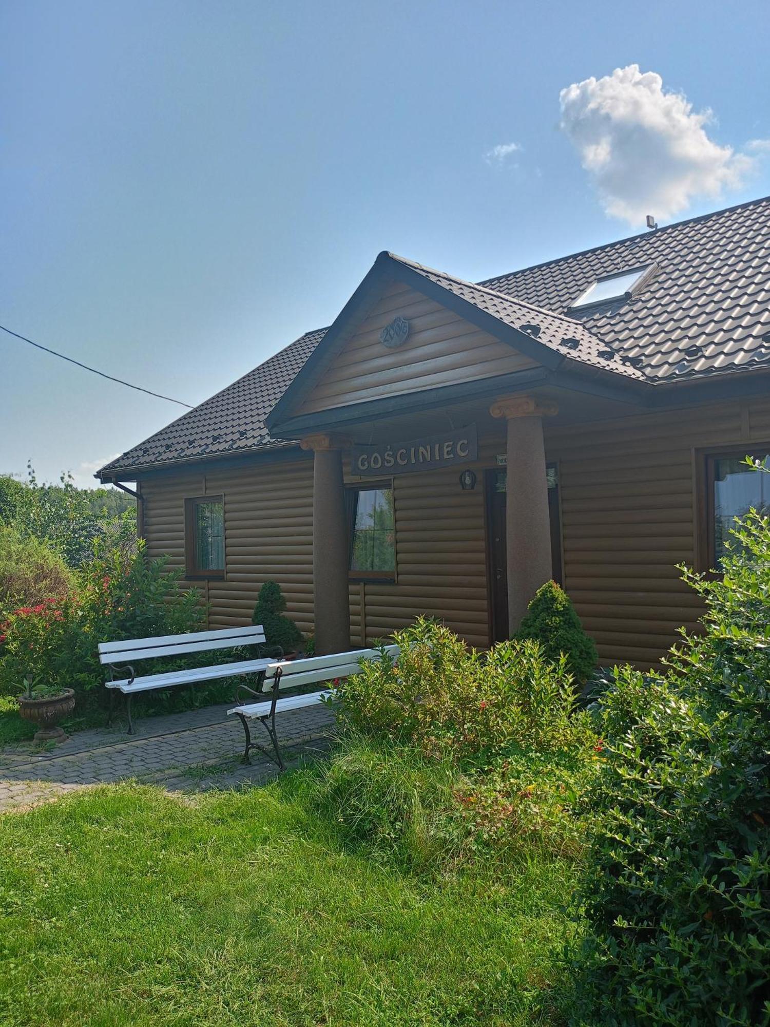 Gosciniec Hotel Bobliwo Екстериор снимка